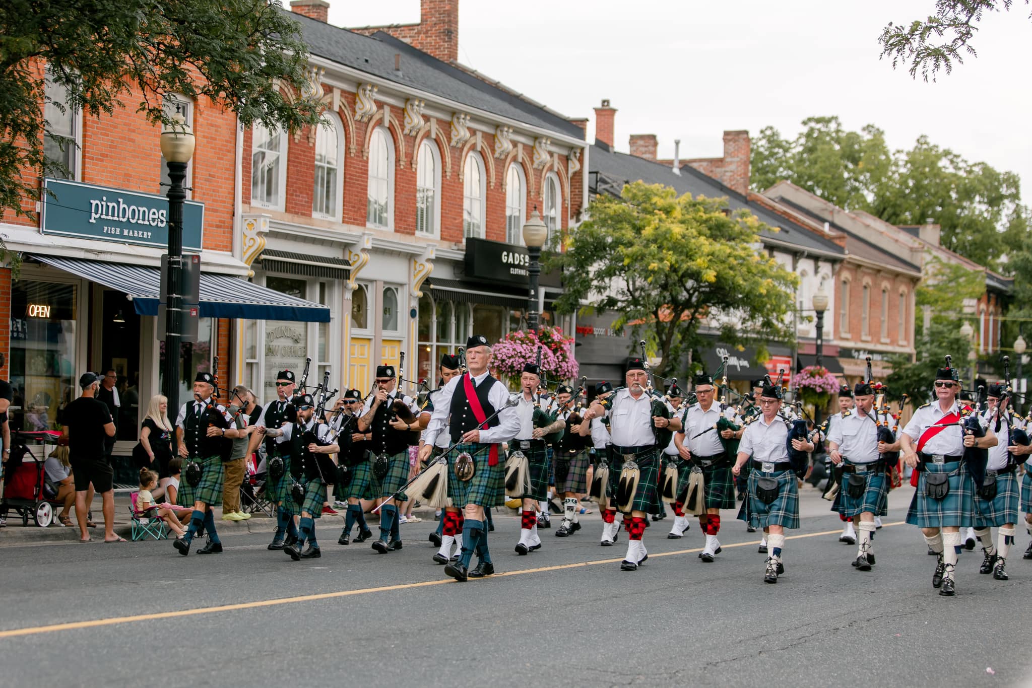 Dundas Cactus Festival Parade 2023 - Dundas Pipes and Drums